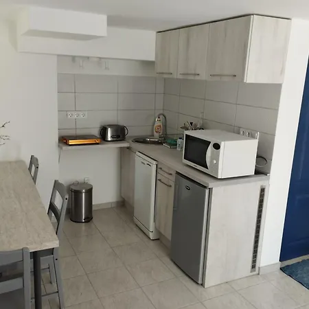 Matróz Lak Apartamento Alsóörs